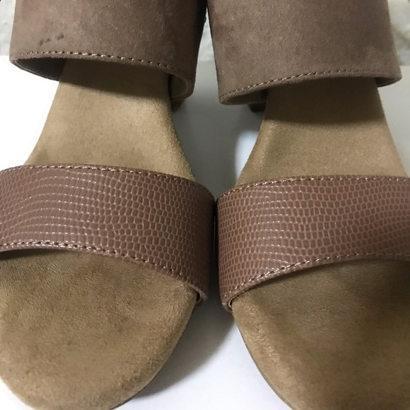 Giani Bernini Tan and Brown heels size 6 - Picture 6 of 8